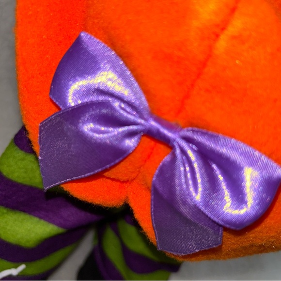 Handerson Handicraft 27" standing halloween Greet & Treat Friends tongue out - Picture 12 of 14